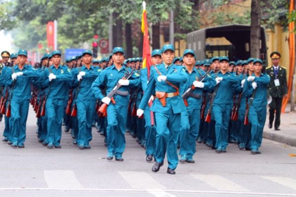 Điều kiện để được tặng bằng khen của Bộ trưởng Bộ Quốc phòng áp dụng từ ngày 22/12/2024 là gì? (Ảnh từ Internet)