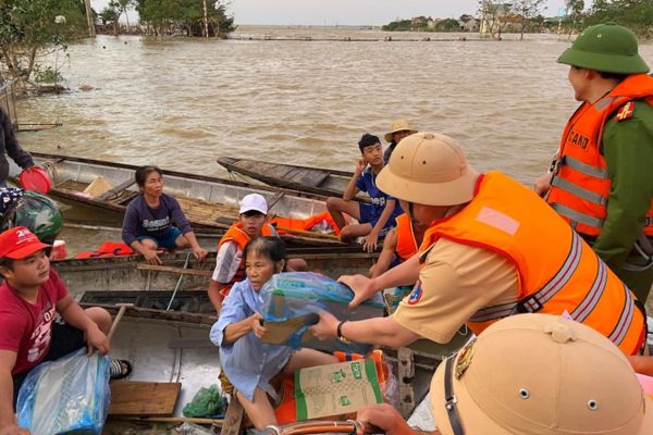 Ai là người thành lập Quỹ phòng, chống thiên tai trung ương?