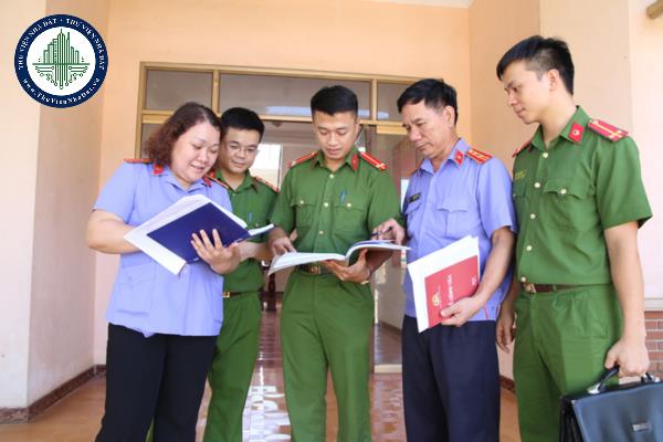 Các trường hợp Viện kiểm sát, Kiểm sát viên chịu trách nhiệm trong việc trả hồ sơ để điều tra bổ sung được quy định như thế nào?