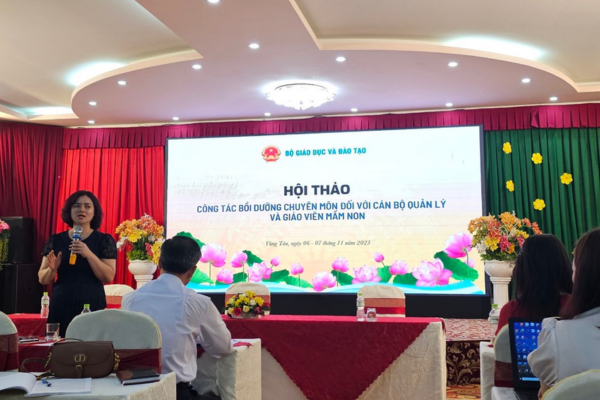 Mức trợ cấp tham quan, học tập, bồi dưỡng chuyên môn, nghiệp vụ đối với nhà giáo, cán bộ quản lý giáo dục công tác ở trường chuyên biệt được quy định ra sao?