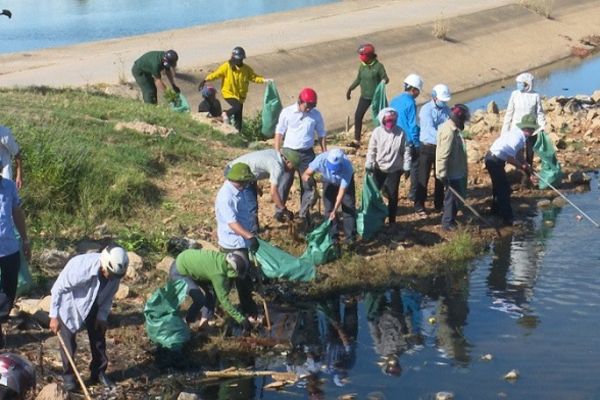 Nước thải sinh hoạt của hộ gia đình có được miễn phí bảo vệ môi trường không?